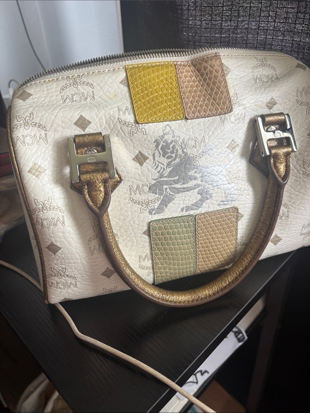 MCM Princess lion limited edition Boston bag - Picture 16 of 17